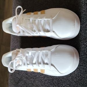 Kids Adidas Sneakers